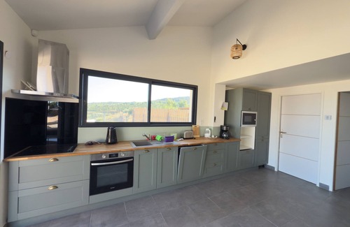 Treilles House | Detached house 53 m2, 3 rooms with garden, sea view