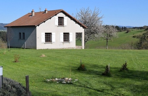 Fontanes Villa | Detached house in lozère for 2 to 8 people