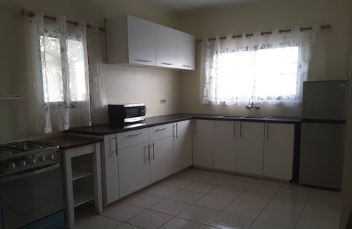 Paramaribo House | Detached house in a safe, quiet neighborhood