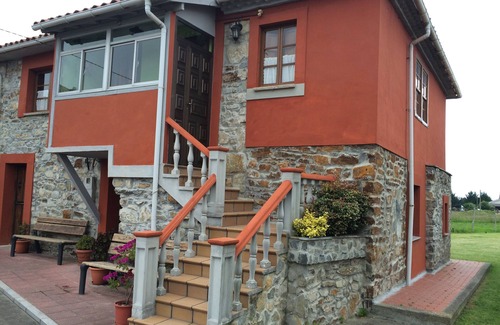 San Pedro de la Ribera House | Detached house, parking and farm