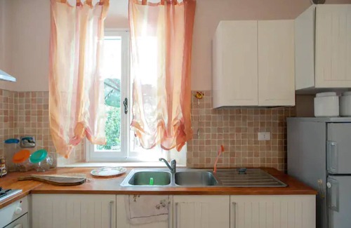 Marina di Cecina Villa | Detached house with fenced garden, in quiet but central location