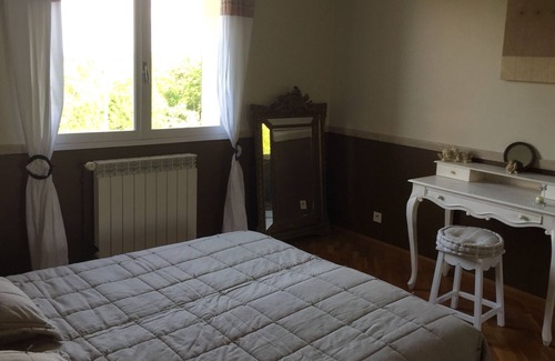 Ordan-Larroque House | Detached house with pool on 2640 M2 of land.