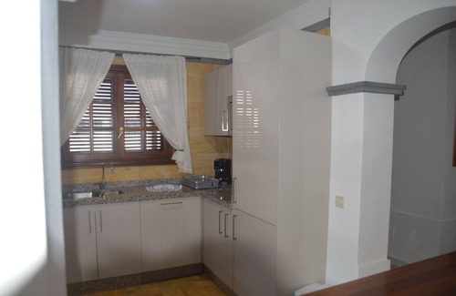 Montana Roja House | Detached Luxury Villa set in Beautiful Gardens with a Private Heated Pool