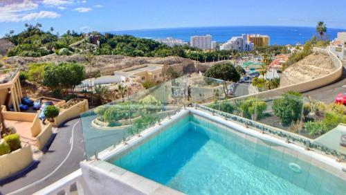 San Eugenio Villa | Detached Panoramic sea view Villa close to Siam park, with private swimming pool