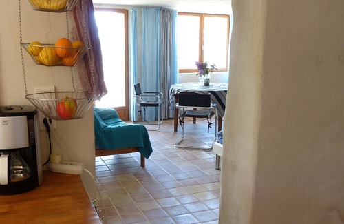 Gignac Apartment | Detached property with panoramic views of the Luberon Natural Park