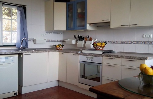 Figueira da Foz House | Detached rustic house with stunning views and relaxing surroundings