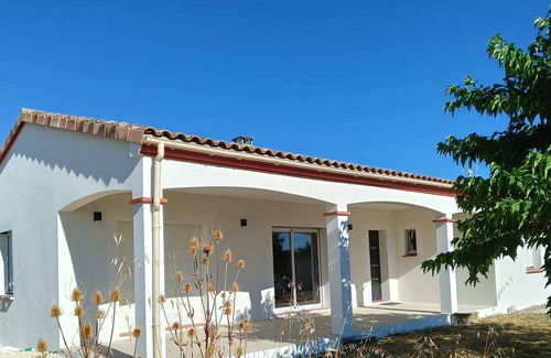 Puylaroque House | Detached single-storey villa with swimming pool in the countryside