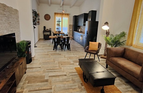 Giano Vetusto Villa | Detached villa with swimming pool and sauna