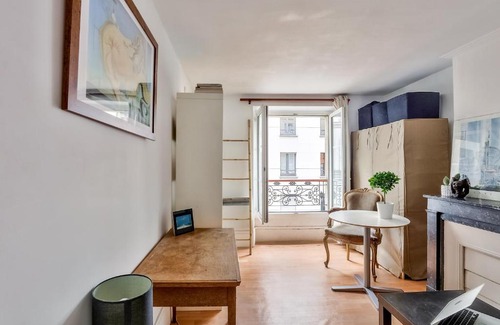 Epinettes Apartment | DETAILED HOUSEHOLD - Well furnished apartment