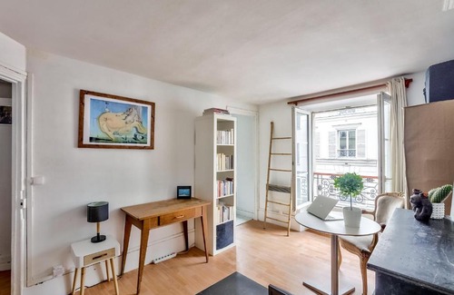 Epinettes Apartment | DETAILED HOUSEHOLD - Well furnished apartment