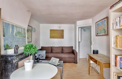 Epinettes Apartment | DETAILED HOUSEHOLD - Well furnished apartment