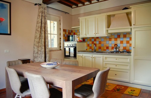 Bagni di Lucca House | Detatched Villa With Pool In Walking Distance to Fornoli, Bagni Di Lucca