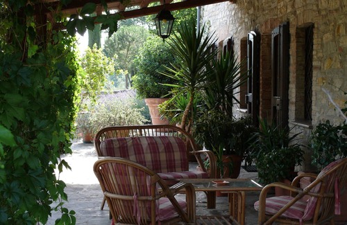 Montegabbione House | DETOX HOLIDAYS - Two villas with big pool on Umbrian hills