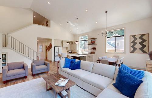 Detroit House | Detroit Lake Hideaway