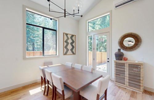 Detroit House | Detroit Lake Hideaway