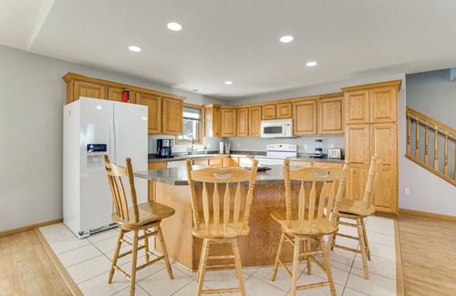 Detroit Lakes House | Detroit Lakes Home: Walk to Marina!
