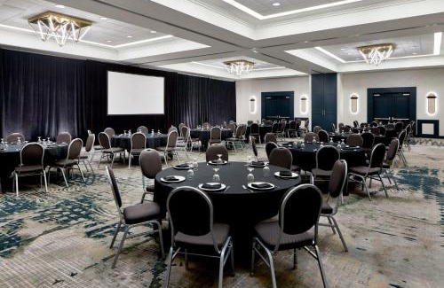 Romulus Hotel | Detroit Metro Airport Marriott