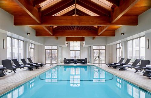 Romulus Hotel | Detroit Metro Airport Marriott