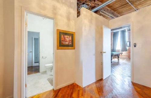 Detroit Apartment | Detroit Riverview Loft