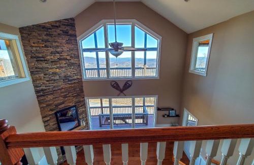 Boone House | Deuces Wild