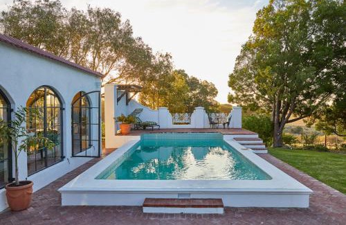Stellenbosch House | Deux Frères Wine Estate & Luxury Villas