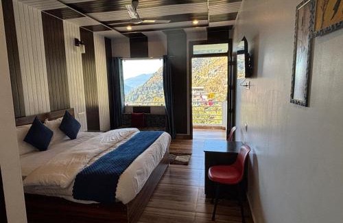 Dugalbitta House | Devariya Guest House