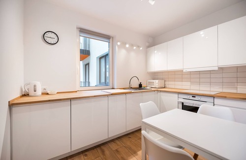 Grochow Apartment | Develia Mała Praga Charming Studio