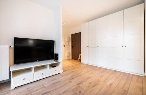 Grochow Apartment | Develia Mała Praga Charming Studio