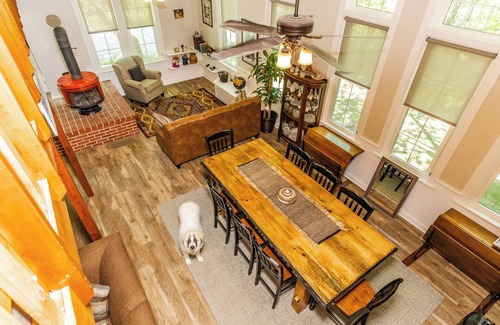 Baraboo House | Devil's Lake Schoolhouse-walk to beach and restaurants!