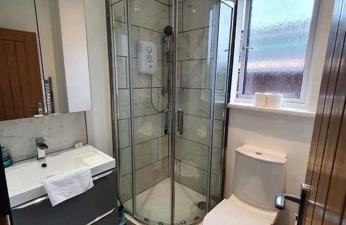 Westcliff-on-Sea House | Devine Beach Hotel, Westcliff Southend-On-Sea