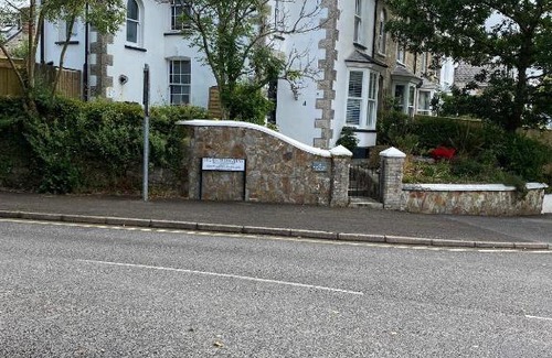 Truro Bed & Breakfast | Devonshire Terrace B&B