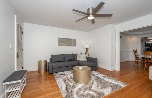 Park Hills House | Devou Park Cottage Suites - Walk to Devou Park