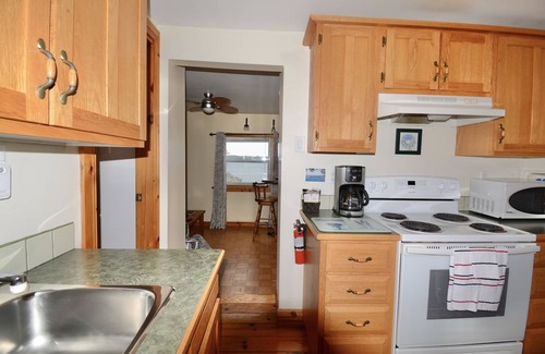 Augusta Hotel | Dewar's Inn on the River