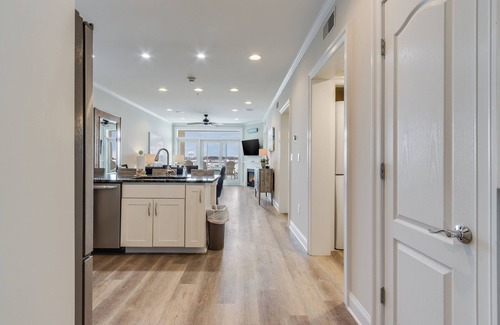 Dewey Beach Condo | Dewey Splendor Pool and Beach!