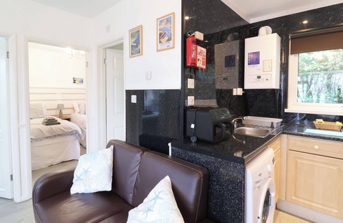 Watermouth Cottage | DEXTER'S LODGE, pet friendly, country holiday cottage in Ilfracombe
