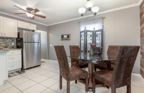 Old Seminole Heights House | Dexters Cottage Near Downtown and cafes
