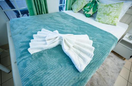 St. George's Hotel | Deyna's City Inn