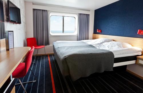 Osterbro Boat Rental | DFDS Ferry - MiniCruise Copenhagen to Oslo