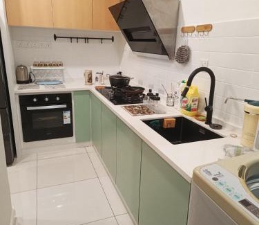 Taman Teh Teng Seng Apartment | Dfestivo at Ipoh Garden 6-8pax 10min to Sunway Tambun