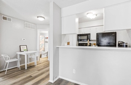 Park Central Apartment | DFW EXTENDED STAY - 1 BEDROOM APT!