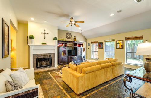 Crowley House | DFW Fun Awaits Family Home in Crowley!
