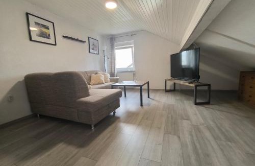 Sontheim an der Brenz Apartment | DG-Ferienwohnung nähe Legoland, mit großer Terrasse