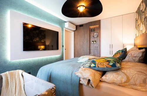 Brno-stred Apartment | DH Family and Whirlpool Premium Apartment 3kk, 2x SmartTV-NETFLIX, Big Terrace and Free Parking