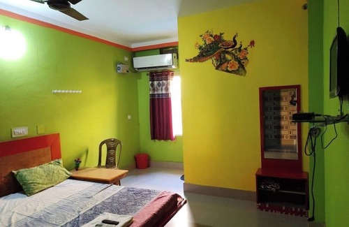 Konark Hotel | DhamStay Hotel Sun Plaza Near Konark