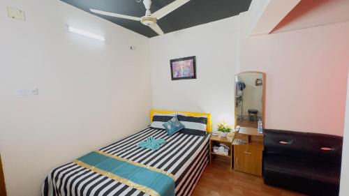 Dhanmondi Hotel | Dhanmondi Lake View Hotel