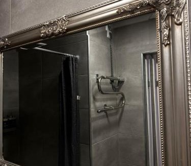 Telsiai Apartment | DHARMA Stay APARTAMENTAI su terasa ir vaizdu į miestą