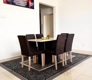 Kota Bharu Apartment | Dhia Homestay Sireh Residence Near Aeon Mall