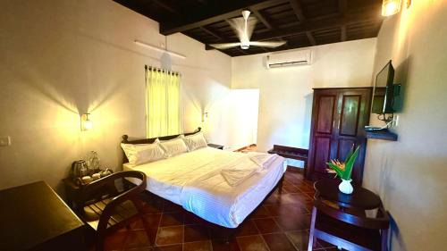 Vaikom Cabin | Dhyan Village Retreat