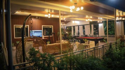 Porac House | Di Bella Cabin Private Resort