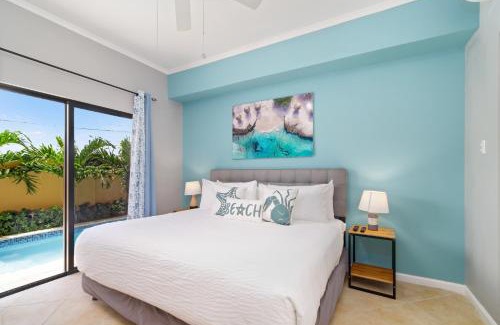 Gold Coast Apartment | Diamante 235-A